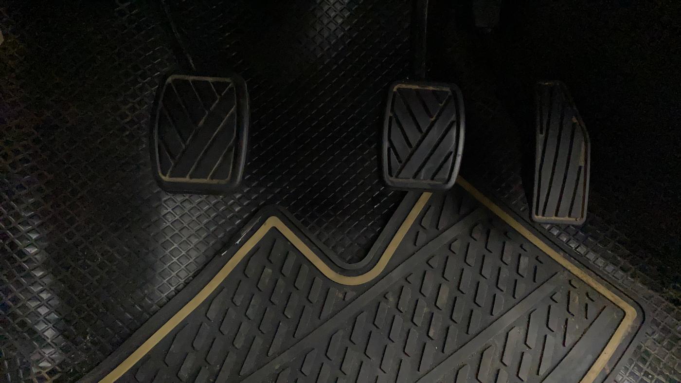 2019 Maruti Dzire ZXI PLUS, Petrol, Manual, 50,113 km, Pedals