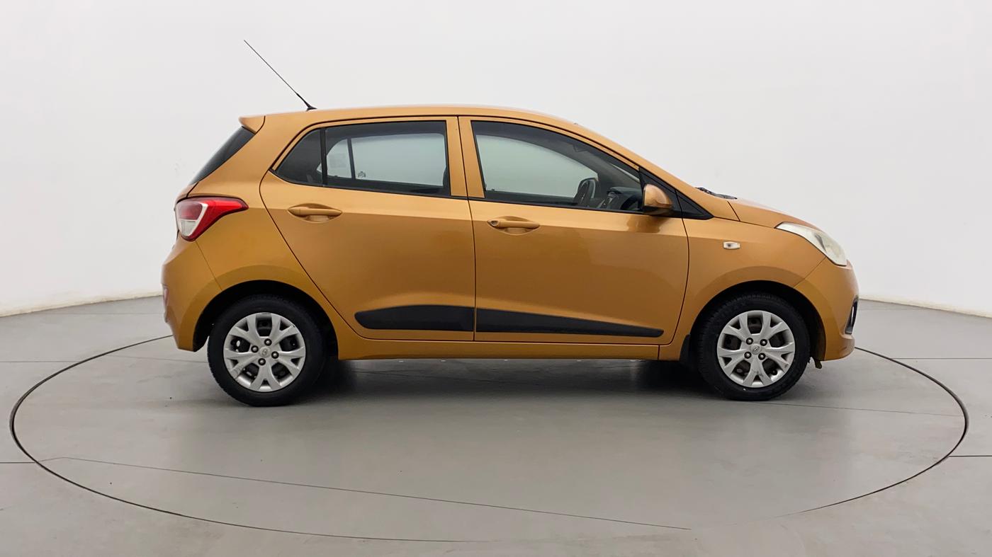 2016 Hyundai Grand i10 MAGNA 1.2 KAPPA VTVT, Petrol, Manual, 76,685 km, Right Side View
