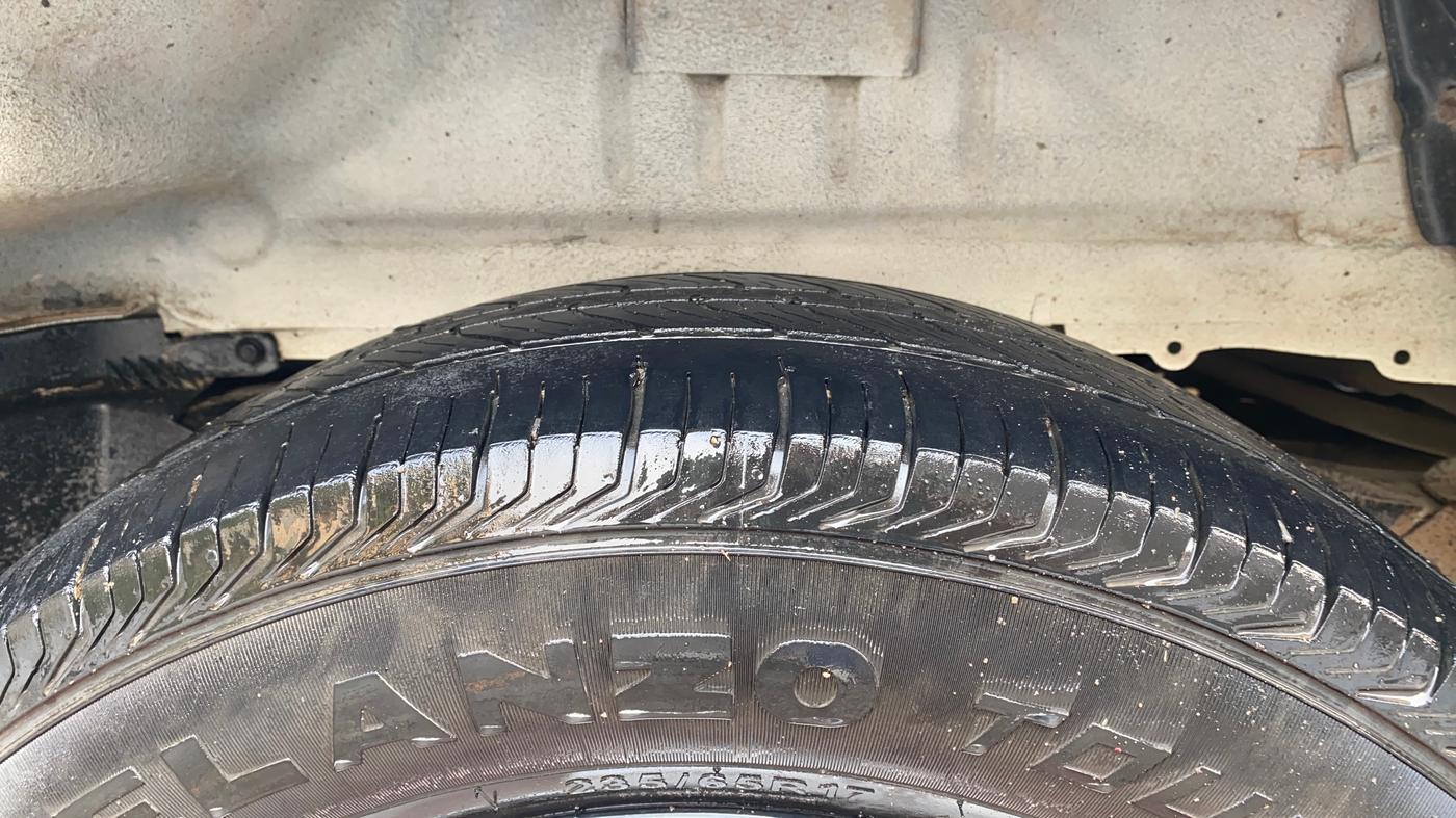 2021 Mahindra Scorpio S5, Diesel, Manual, 58,716 km, Left Rear Tyre Tread