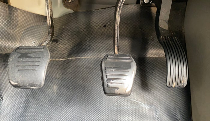 2021 Mahindra Scorpio S5, Diesel, Manual, 59,447 km, Pedals