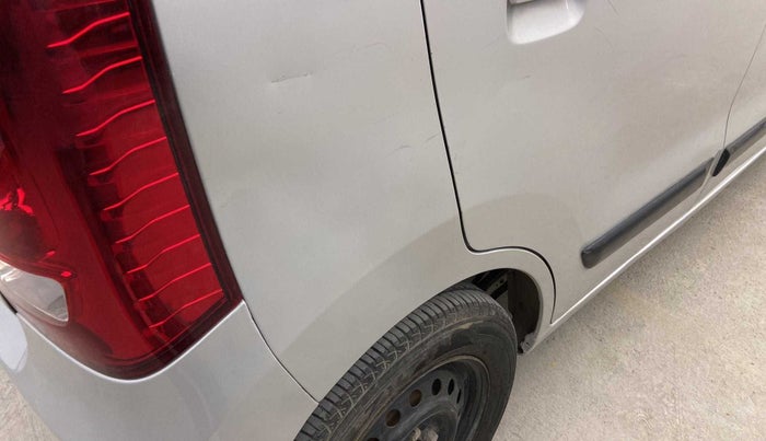 2012 Maruti Wagon R 1.0 VXI, Petrol, Manual, 75,856 km, Right quarter panel - Slightly dented