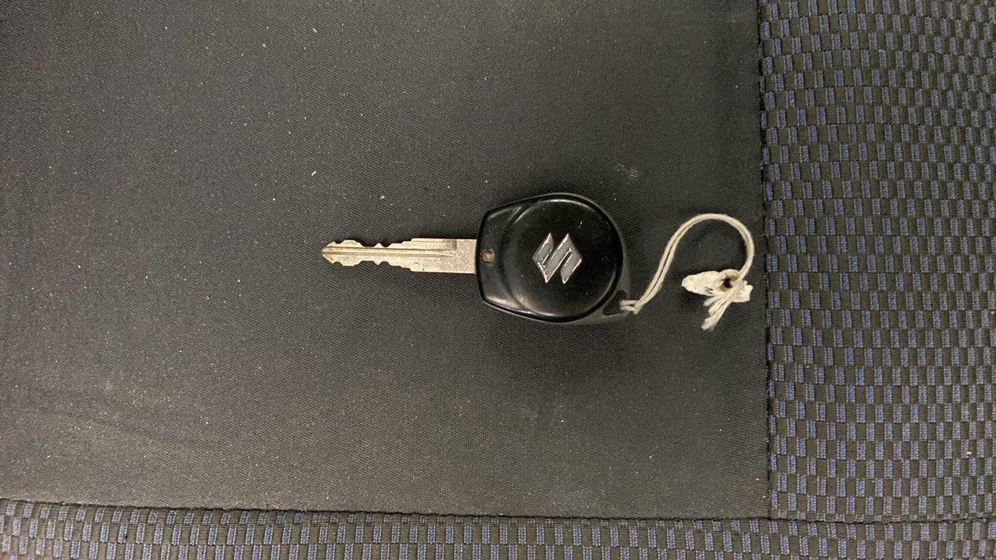 2012 Maruti Wagon R 1.0 VXI, Petrol, Manual, 75,967 km, Key Close Up