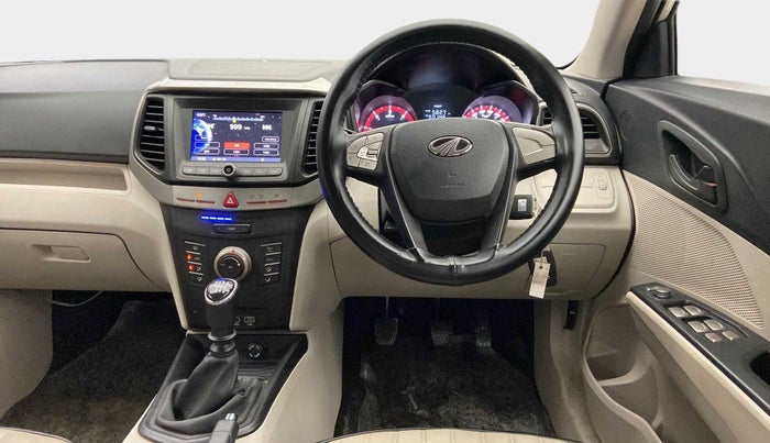 2019 Mahindra XUV300 W6 1.5 DIESEL, Diesel, Manual, 28,660 km, Steering Wheel Close Up