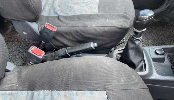 2016 Renault Kwid RXT 0.8, Petrol, Manual, 64,819 km, Gear Lever