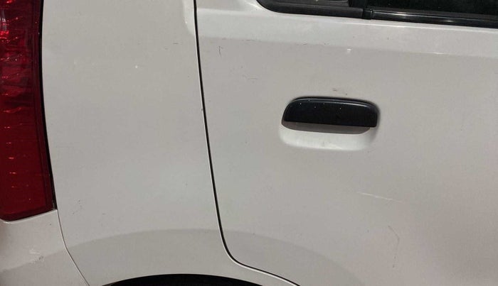 2013 Maruti Wagon R 1.0 LXI, Petrol, Manual, 22,242 km, Right quarter panel - Lining is missing