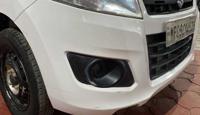 2013 Maruti Wagon R 1.0 LXI, Petrol, Manual, 22,242 km, Front bumper - Paint has minor damage