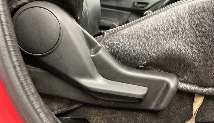 2019 Maruti Swift LXI, Petrol, Manual, 57,073 km, Driver Side Adjustment Panel