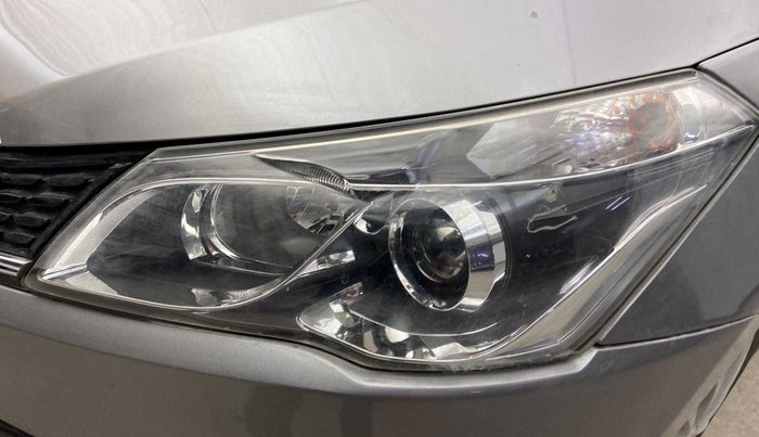 2019 Maruti Ciaz SIGMA 1.5 SHVS MT  PETROL, Petrol, Manual, 66,352 km, Left headlight - Minor scratches