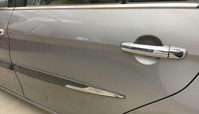 2019 Maruti Ciaz SIGMA 1.5 SHVS MT  PETROL, Petrol, Manual, 66,352 km, Rear left door - Slightly dented