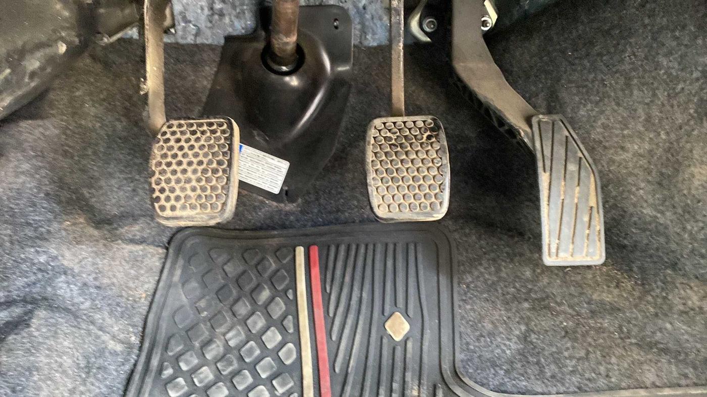 2020 Maruti Alto LXI, Petrol, Manual, 7,268 km, Pedals