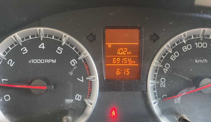 2013 Maruti Swift Dzire VXI, Petrol, Manual, 69,142 km, Odometer Image