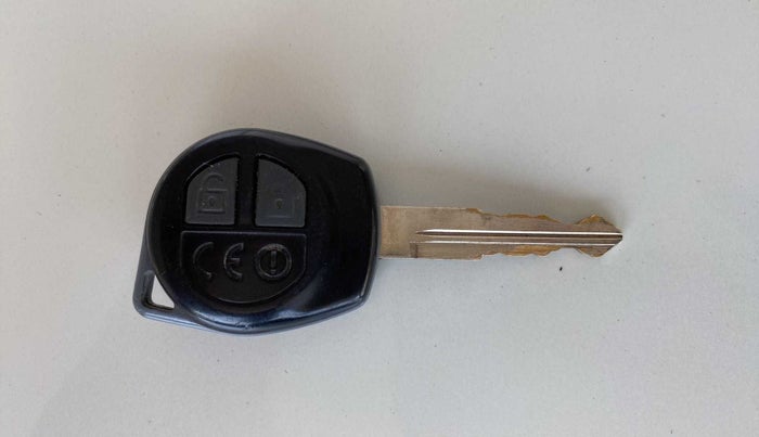 2013 Maruti Swift Dzire VXI, Petrol, Manual, 69,142 km, Key Close Up