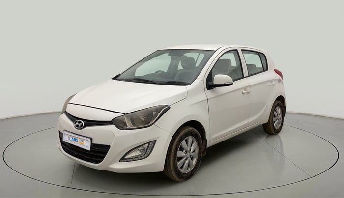 2013 Hyundai i20 SPORTZ 1.4 CRDI, Diesel, Manual, 1,11,819 km, Left Front Diagonal