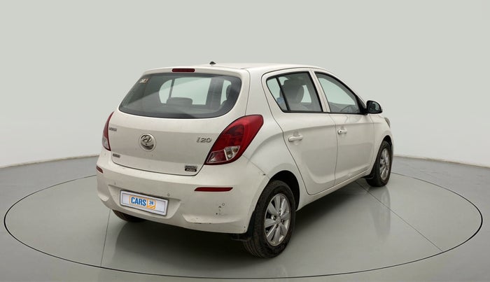 2013 Hyundai i20 SPORTZ 1.4 CRDI, Diesel, Manual, 1,11,819 km, Right Back Diagonal