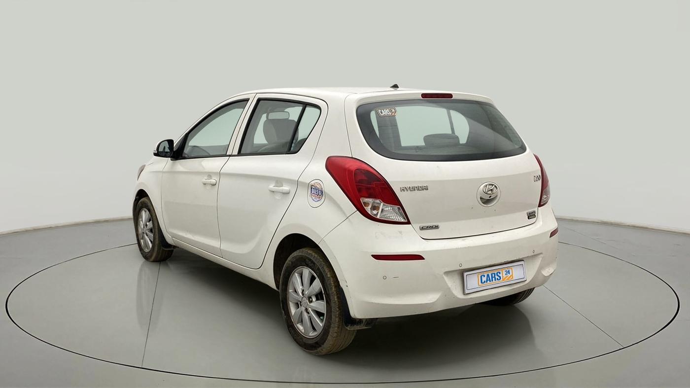2013 Hyundai i20 SPORTZ 1.4 CRDI, Diesel, Manual, 1,11,819 km, Left Back Diagonal