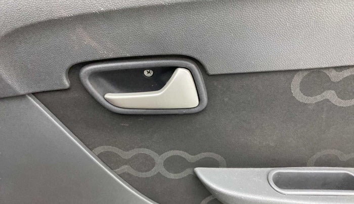 2014 Maruti Alto 800 LXI, Petrol, Manual, 45,311 km, Driver Side Door Panels Control