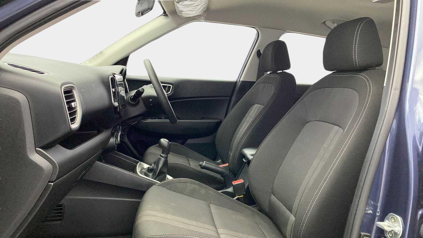 2021 Hyundai VENUE S 1.2, Petrol, Manual, 18,301 km, Right Side Front Door Cabin