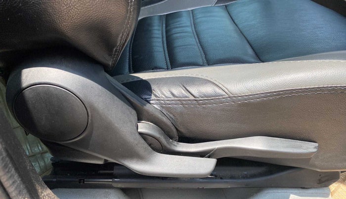 2018 Maruti Baleno ALPHA PETROL 1.2, Petrol, Manual, 52,083 km, Driver Side Adjustment Panel