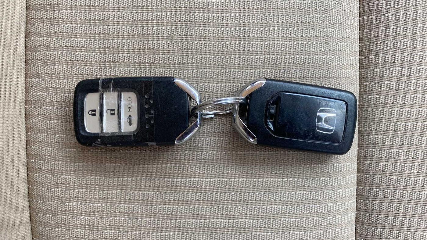 2019 Honda Amaze 1.2L I-VTEC VX CVT, Petrol, Automatic, 41,243 km, Key Close Up