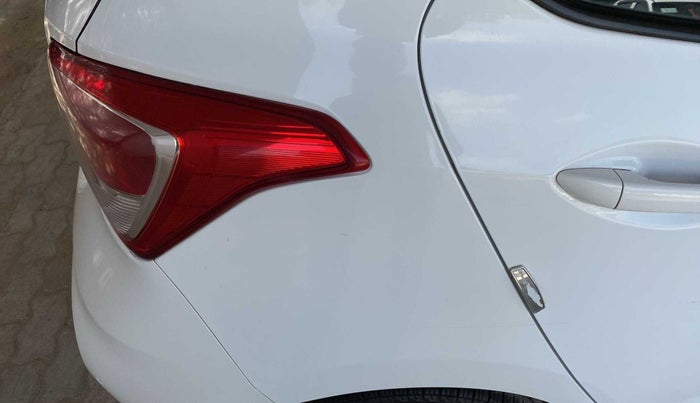 2019 Hyundai Grand i10 SPORTZ 1.2 KAPPA VTVT, Petrol, Manual, 32,537 km, Right quarter panel - Minor scratches