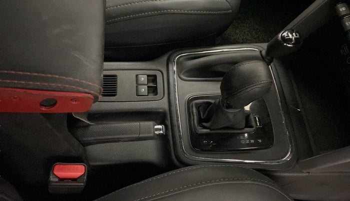 2021 Mahindra Thar LX PETROL HT 4WD AT, Petrol, Automatic, 19,467 km, Gear Lever