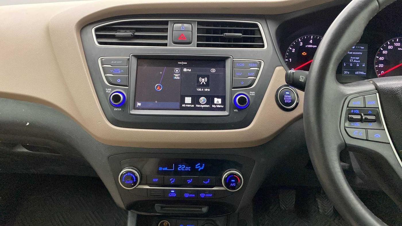 2020 Hyundai Elite i20 ASTA 1.2 (O), Petrol, Manual, 65,743 km, Air Conditioner