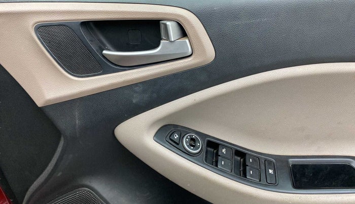 2020 Hyundai Elite i20 ASTA 1.2 (O), Petrol, Manual, 65,743 km, Driver Side Door Panels Control