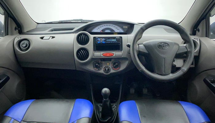 2011 Toyota Etios Liva G, Petrol, Manual, 52,343 km, Dashboard