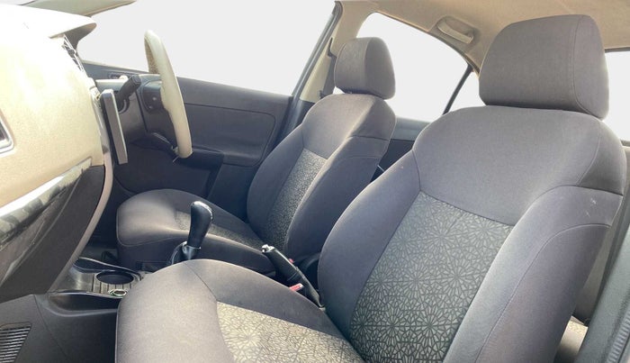 2016 Tata Zest XMS PETROL, Petrol, Manual, 80,104 km, Right Side Front Door Cabin