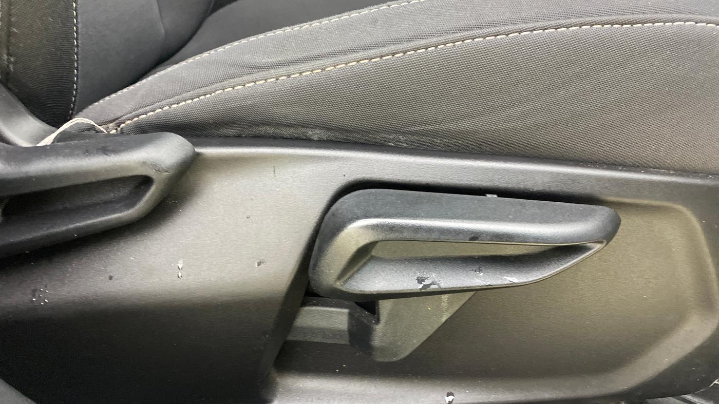 2024 Tata NEXON CREATIVE+ DCA 1.2 PETROL, Petrol, Automatic, 26,759 km, Driver Side Adjustment Panel