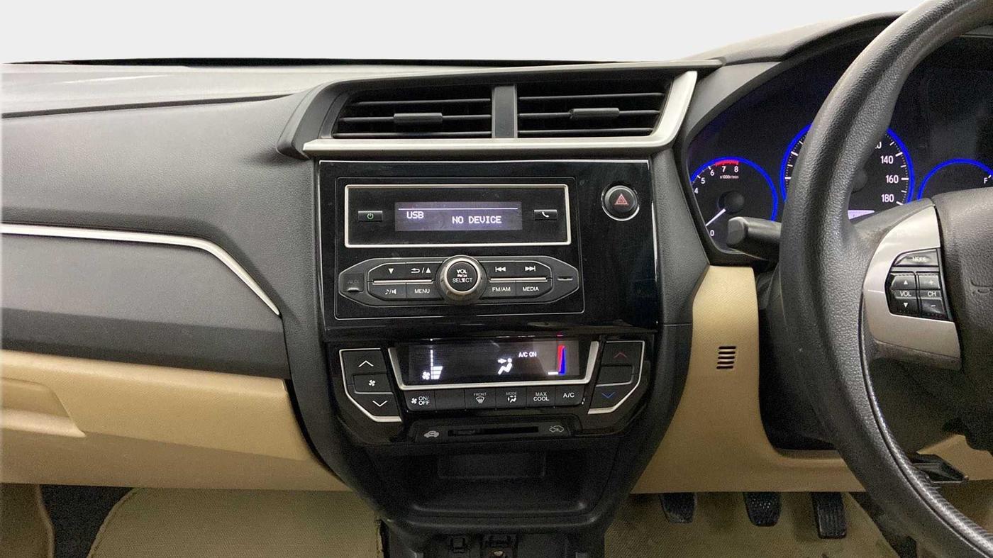 2017 Honda Amaze 1.2L I-VTEC S, Petrol, Manual, 65,833 km, Air Conditioner
