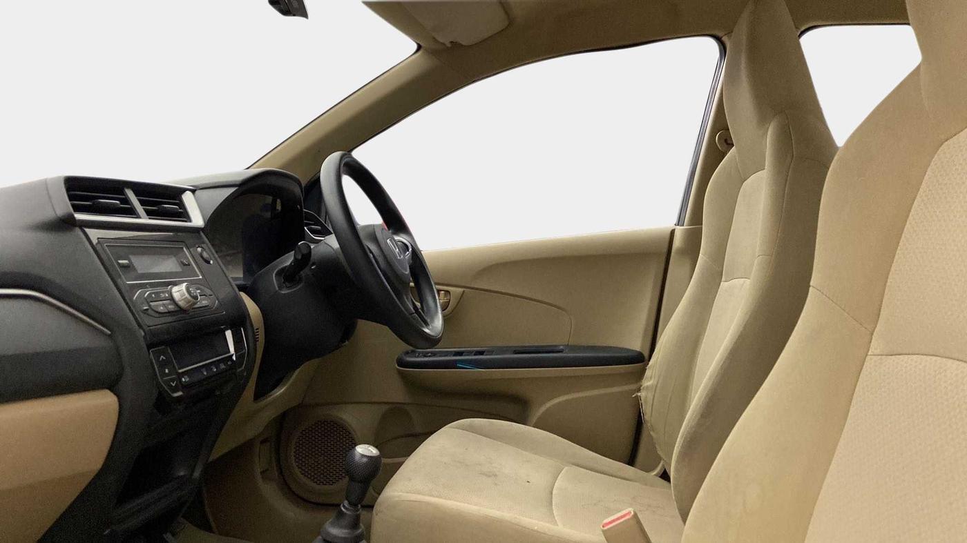 2017 Honda Amaze 1.2L I-VTEC S, Petrol, Manual, 65,833 km, Right Side Front Door Cabin
