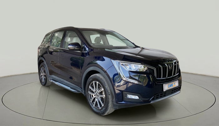 2023 Mahindra XUV700 AX 7 P AT 7 STR, Petrol, Automatic, 8,500 km, Right Front Diagonal