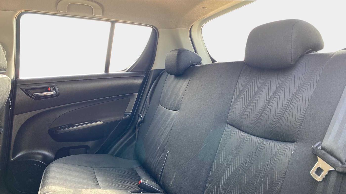 2014 Maruti Swift VXI, Petrol, Manual, 29,979 km, Right Side Rear Door Cabin
