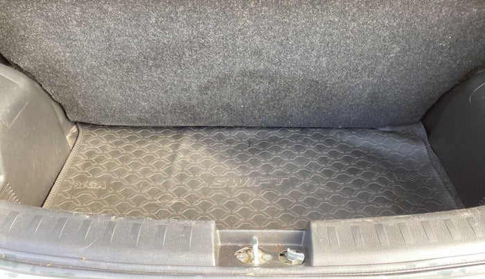 2014 Maruti Swift VXI, Petrol, Manual, 29,979 km, Boot Inside