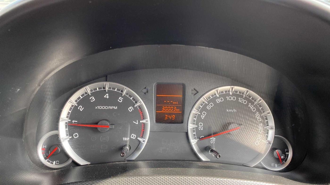 2014 Maruti Swift VXI, Petrol, Manual, 29,979 km, Odometer Image