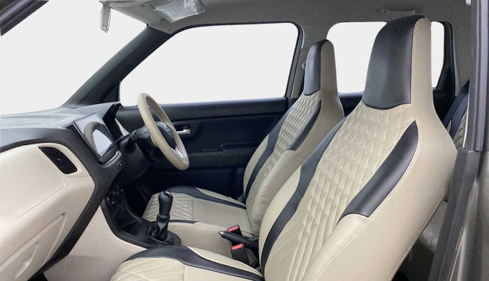 2022 Maruti New Wagon-R ZXI 1.2, Petrol, Manual, 22,594 km, Right Side Front Door Cabin