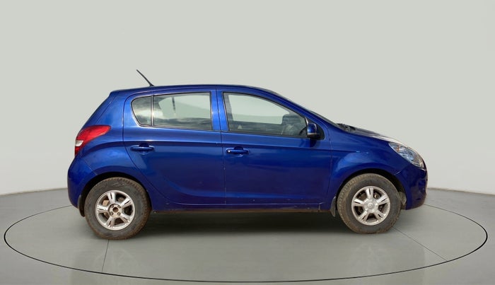 2011 Hyundai i20 SPORTZ (O) 1.2, Petrol, Manual, 65,884 km, Right Side View