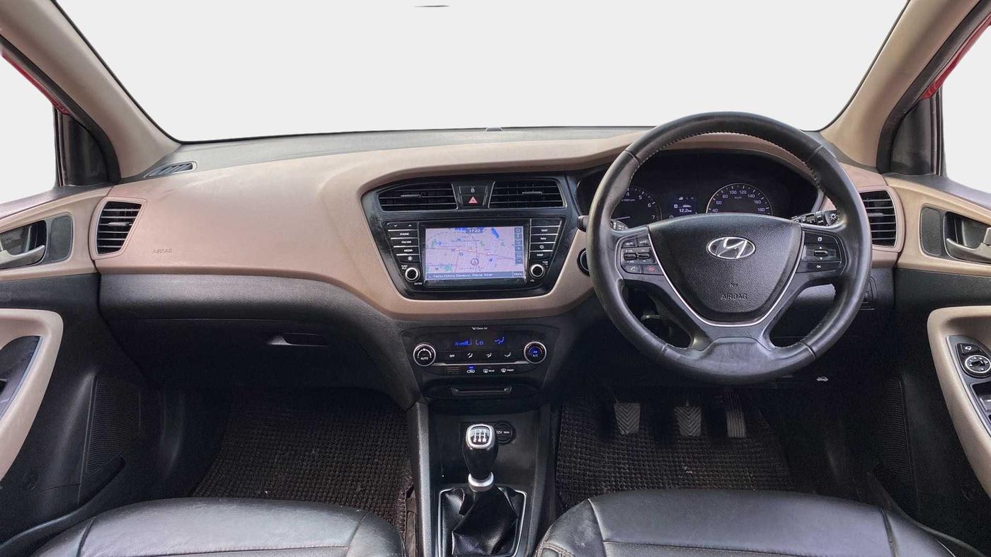 2017 Hyundai Elite i20 ASTA 1.2 (O), Petrol, Manual, 42,338 km, Dashboard