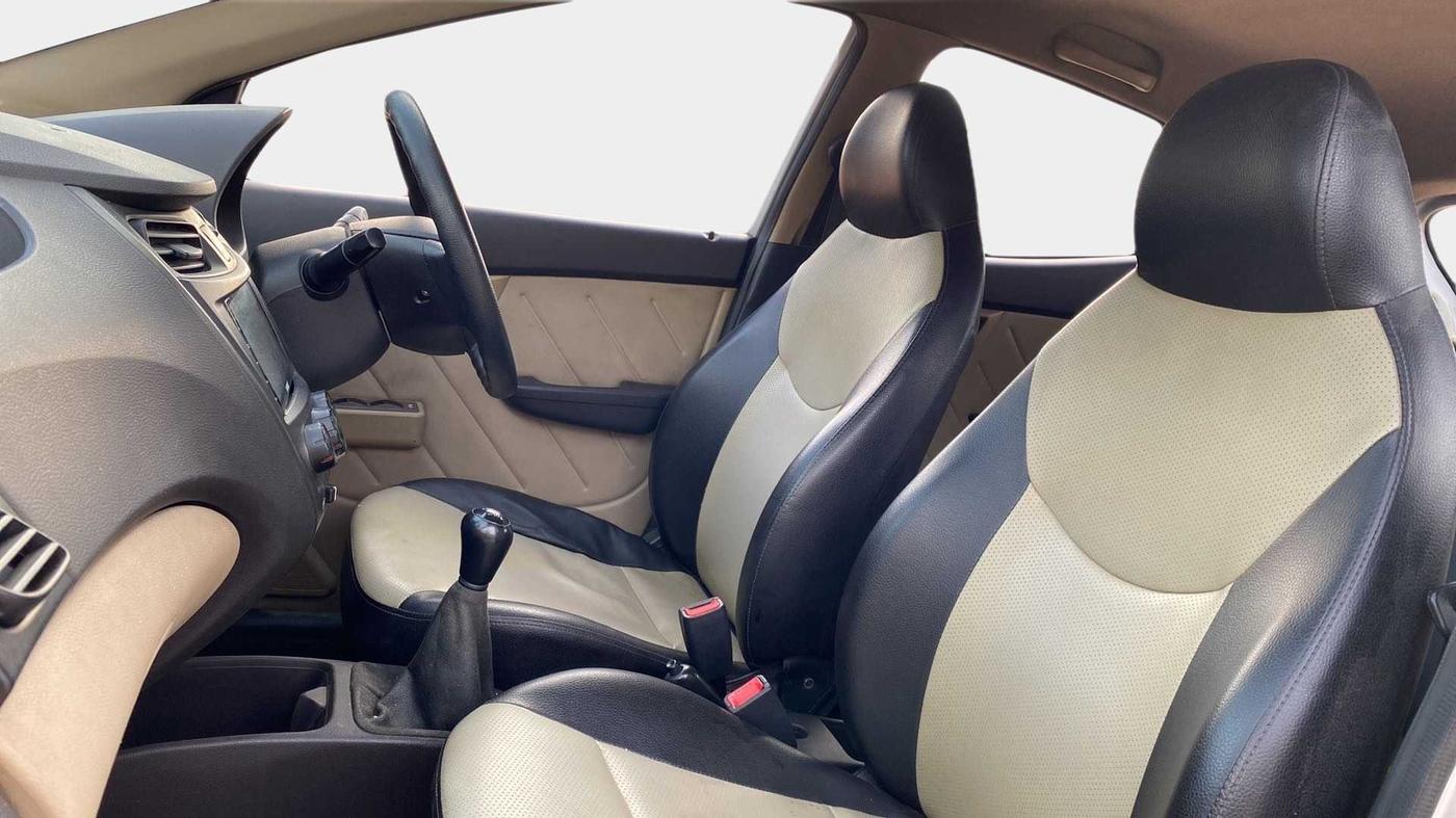 2015 Hyundai Eon D-LITE+, Petrol, Manual, 57,367 km, Right Side Front Door Cabin