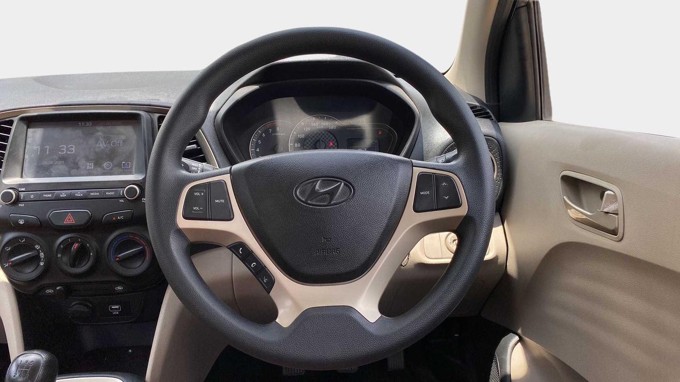 2019 Hyundai NEW SANTRO SPORTZ MT, Petrol, Manual, 12,988 km, Steering Wheel Close Up