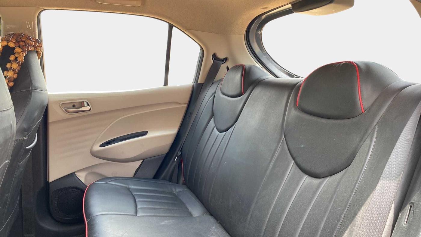 2019 Hyundai NEW SANTRO SPORTZ MT, Petrol, Manual, 12,988 km, Right Side Rear Door Cabin