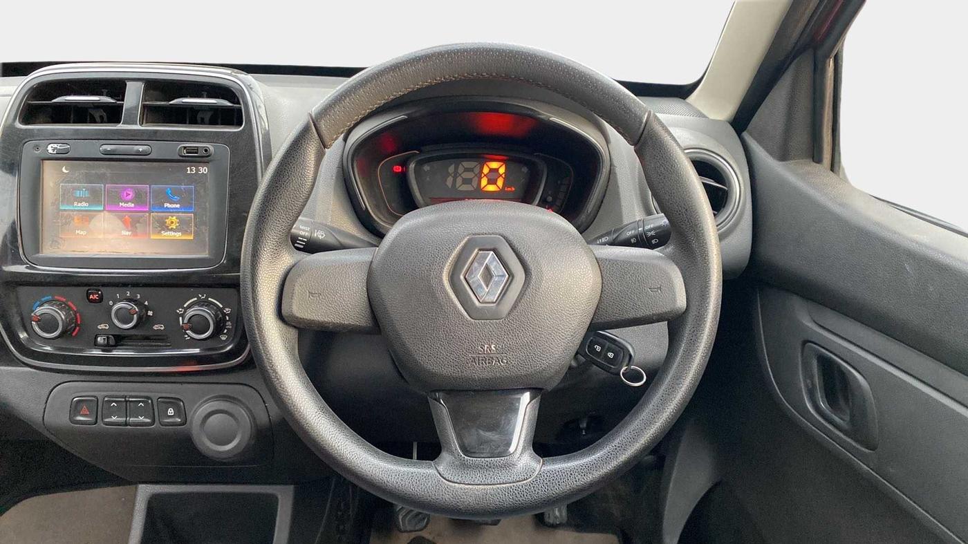 2017 Renault Kwid RXT 0.8, Petrol, Manual, 30,189 km, Steering Wheel Close Up