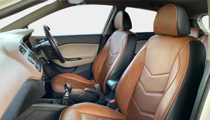 2019 Hyundai Elite i20 SPORTZ PLUS 1.4 CRDI, Diesel, Manual, 53,764 km, Right Side Front Door Cabin