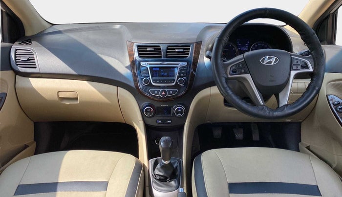 2015 Hyundai Verna FLUIDIC 4S 1.6 VTVT S, Petrol, Manual, 44,418 km, Dashboard