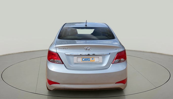 2015 Hyundai Verna FLUIDIC 4S 1.6 VTVT S, Petrol, Manual, 44,418 km, Back/Rear