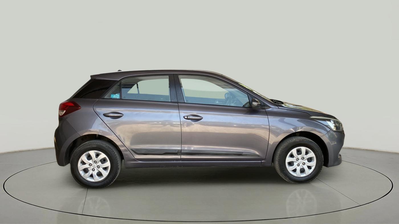 2016 Hyundai Elite i20 SPORTZ 1.2, Petrol, Manual, 41,946 km, Right Side View