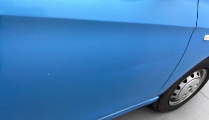 2017 Tata Tiago XM PETROL, Petrol, Manual, 70,773 km, Driver-side door - Slightly dented