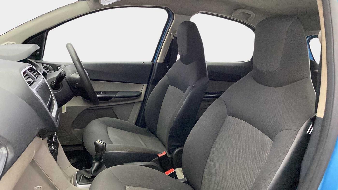 2017 Tata Tiago XM PETROL, Petrol, Manual, 70,773 km, Right Side Front Door Cabin