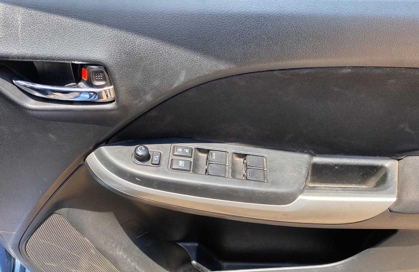 2016 Maruti Baleno ZETA PETROL 1.2, Petrol, Manual, 89,830 km, Driver Side Door Panels Control